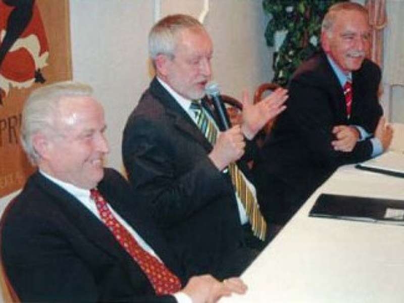 Karlheinz Paetow, Wirtschaftsminister Dr. Ebnet, Uwe Steinhagen auf Jahresempfang 2001