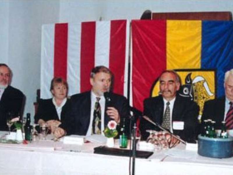 Von links: Prof. Dr. Rolf Eggert, Dr. Rosemarie Wilcken, Dr. Harald Ringstorff, Uwe Steinhagen und Peter Lammert Jahresempfang 1995